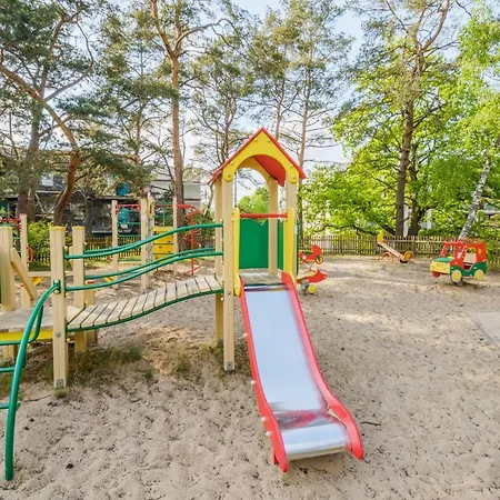 Piamola Bursztynowe Osiedle Pod Lasem