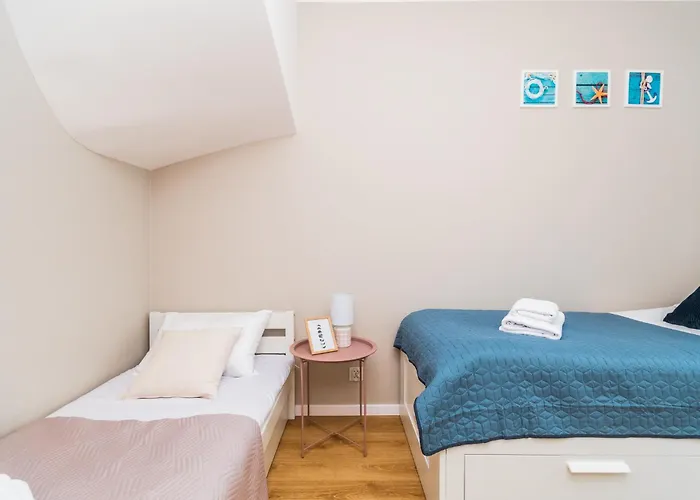 Piamola Bursztynowe Osiedle Pod Lasem